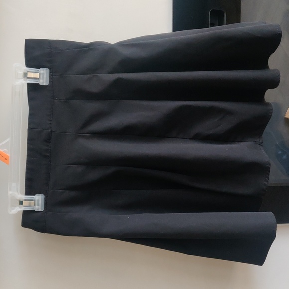 Black Skirt - Picture 1 of 1